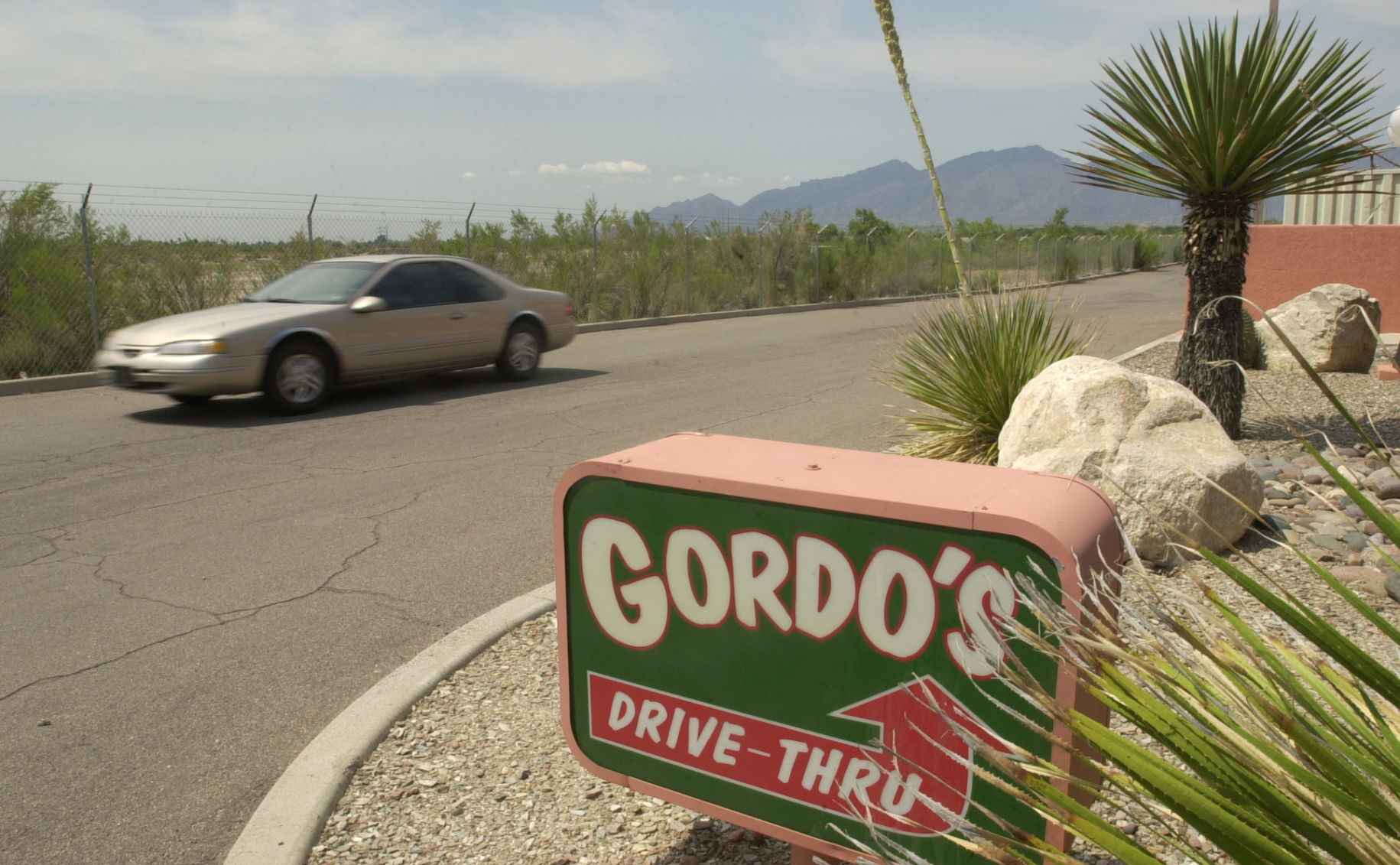 Gordo's Mexicateria — 7701 E. Broadway